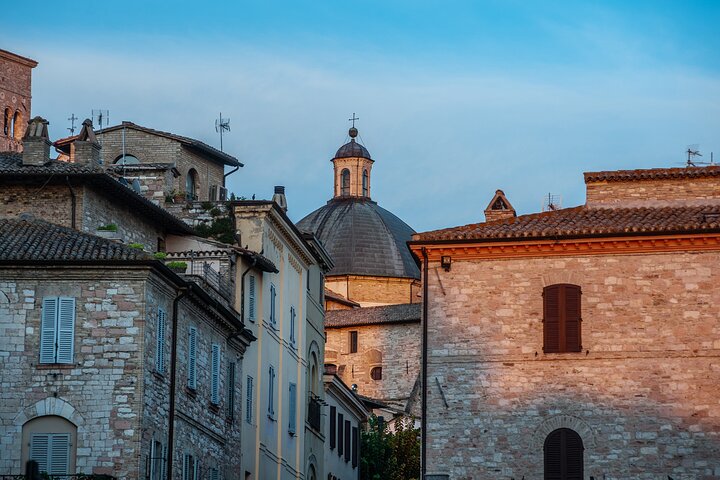 Private St. Francis Basilica of Assisi and City Walking Tour