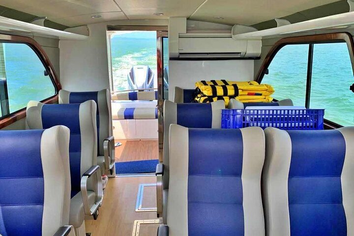 Full Day Trip to Explore 6 Destinations in Labuan Bajo and Komodo