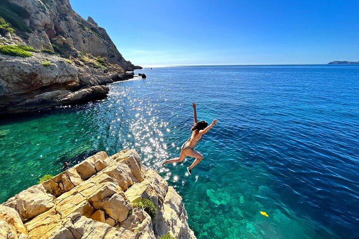 Turquoise Cave Coastal Kayak & Snorkel Tour