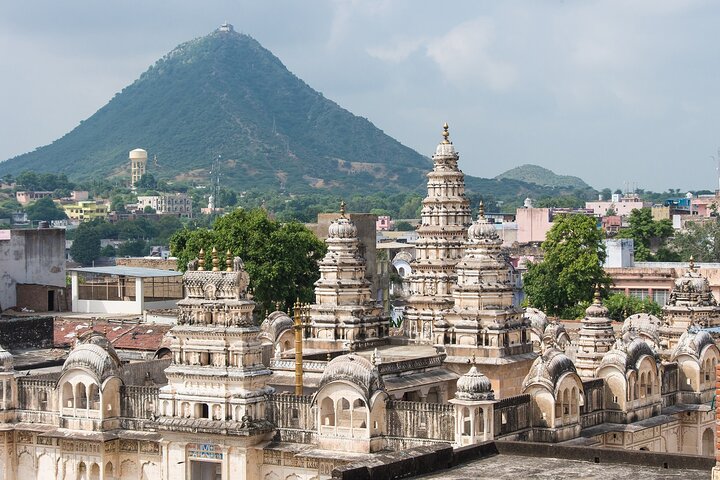 Visit Pushkar with Jaipur Drop from Bikaner Included Local Guide