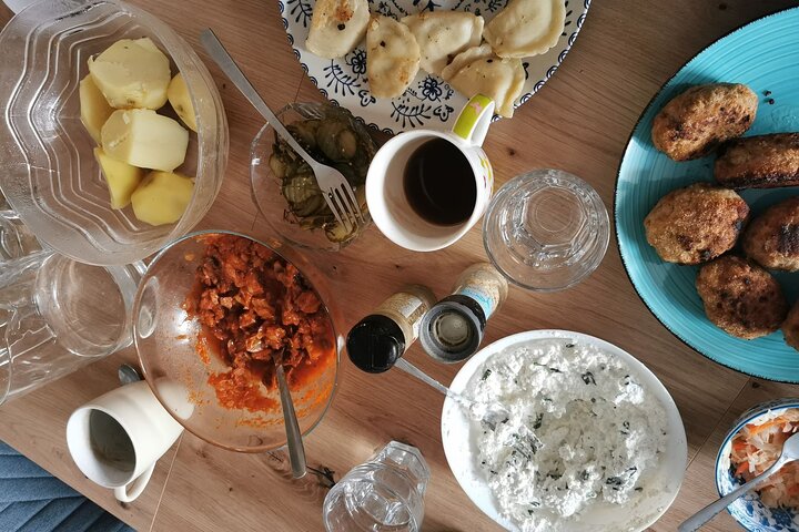 POLISH KITCHEN Taste of Poland - dinner in Polish Home + vodka