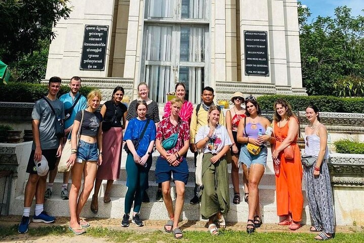 The Killing Field and Toul Sleng Genocide Museum (S21) Tour