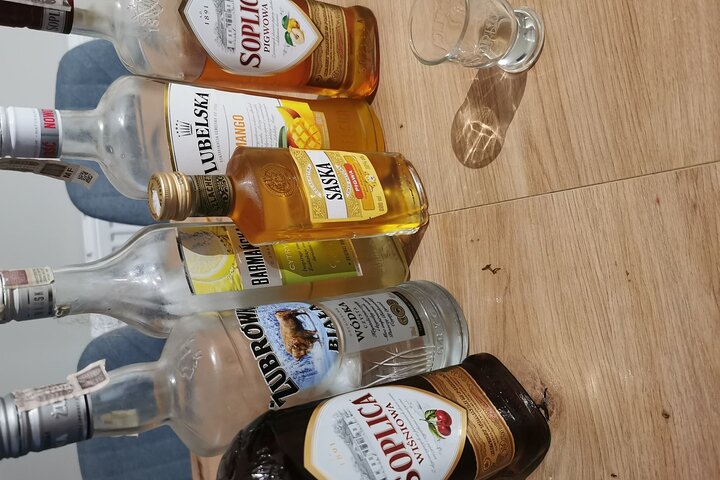 POLISH KITCHEN Taste of Poland - dinner in Polish Home + vodka