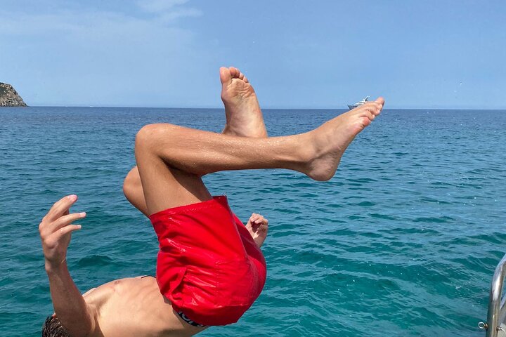 De Sagone/Cargèse: Scandola Girolata 2h Calanques Piana Swimming