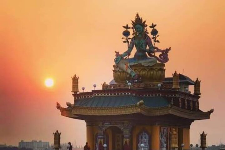 Full-Day Private Guided Bodhgaya Tour with Pick Up