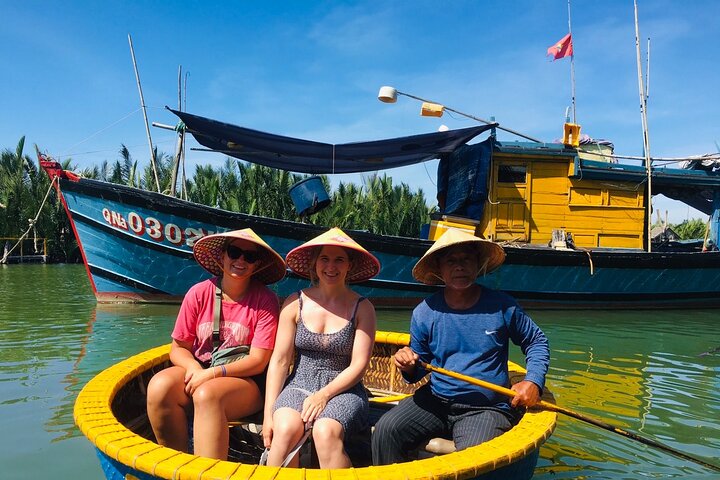 Cooking Class Hoi An:Local Market, Basket Boat, Fishing & Cooking