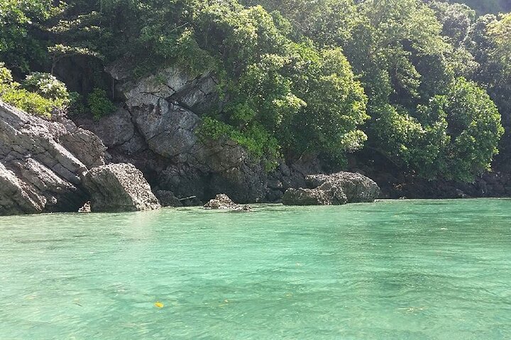 Private Lanta 4 Islands Tour by Longtail Boat