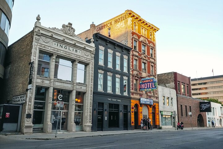 Walk Winnipeg: 4 Smartphone Audio Walking Tours