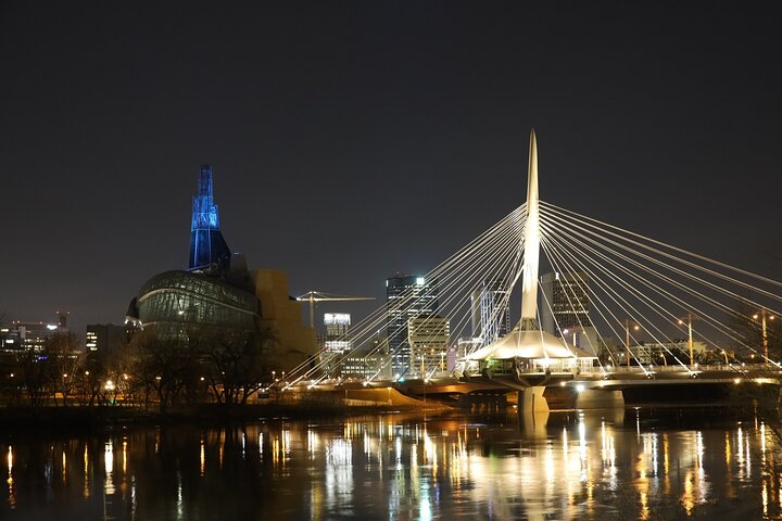 Walk Winnipeg: 4 Smartphone Audio Walking Tours