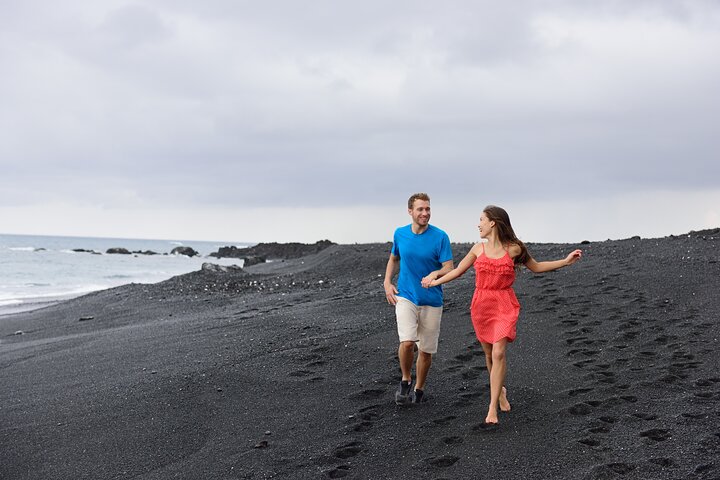 Hilo Shore Excursion: Volcano Safari Lava Caves & Black Sand