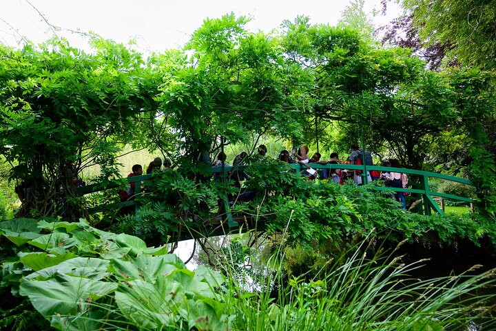 Monet’s House & Gardens Giverny Small Group Tour from Paris