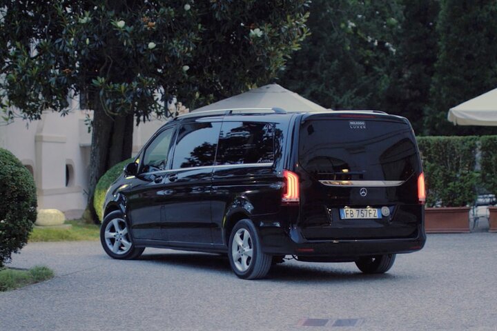 Transfer from Cortina d' Ampezzo to Venice