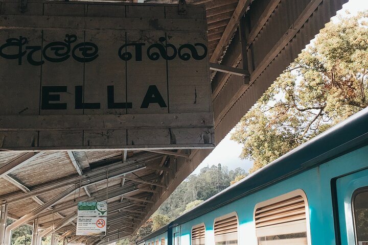 Discover Ella - Ella Rock, Little Adam's Peak & Nine Arch Bridge