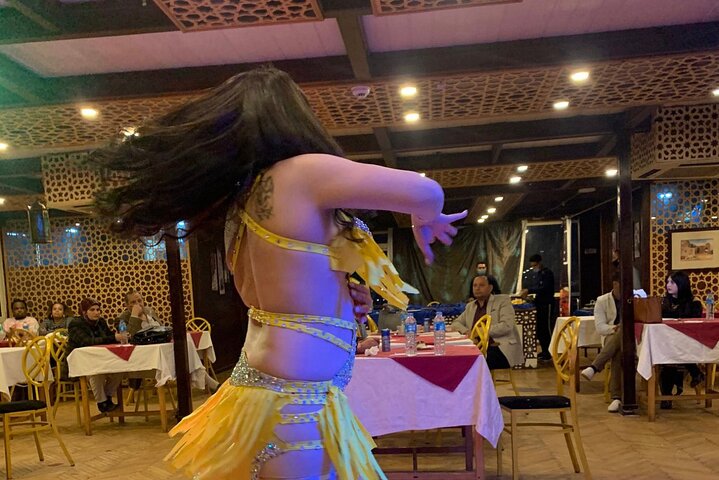 Cairo Dinner Cruise in Nile River With Belly Dancer show
