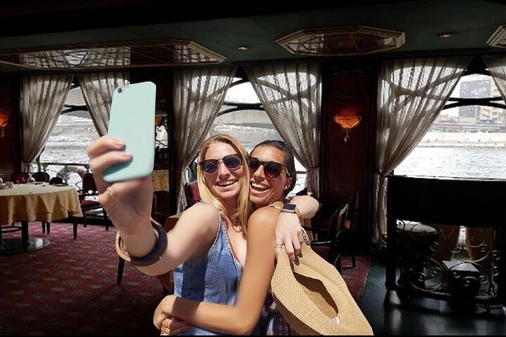 Cairo Dinner Cruise in Nile River With Belly Dancer show