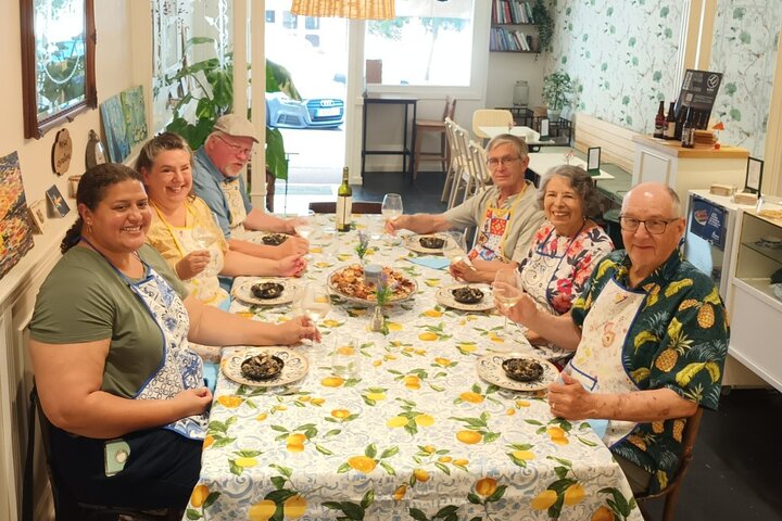 Food Market Shopping and Cooking Workshop in A Coruña
