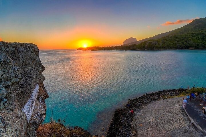 South-West of Mauritius Private Full-Day Scenic Tour with Lunch