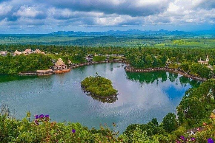 South-West of Mauritius Private Full-Day Scenic Tour with Lunch