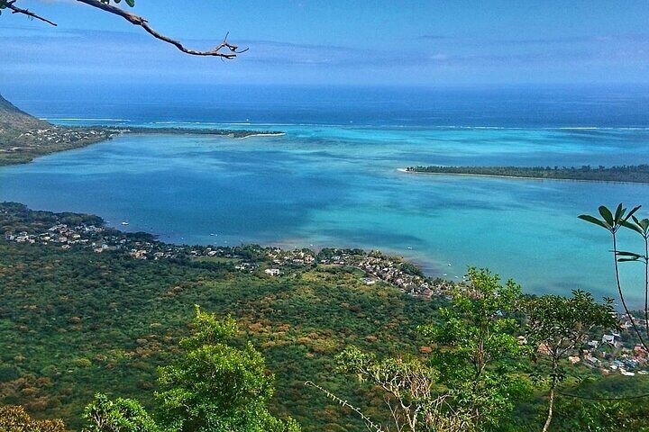 South-West of Mauritius Private Full-Day Scenic Tour with Lunch