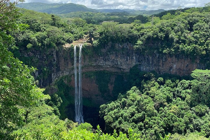 South-West of Mauritius Private Full-Day Scenic Tour with Lunch