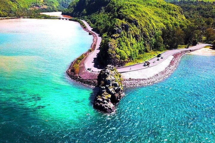 South-West of Mauritius Private Full-Day Scenic Tour with Lunch