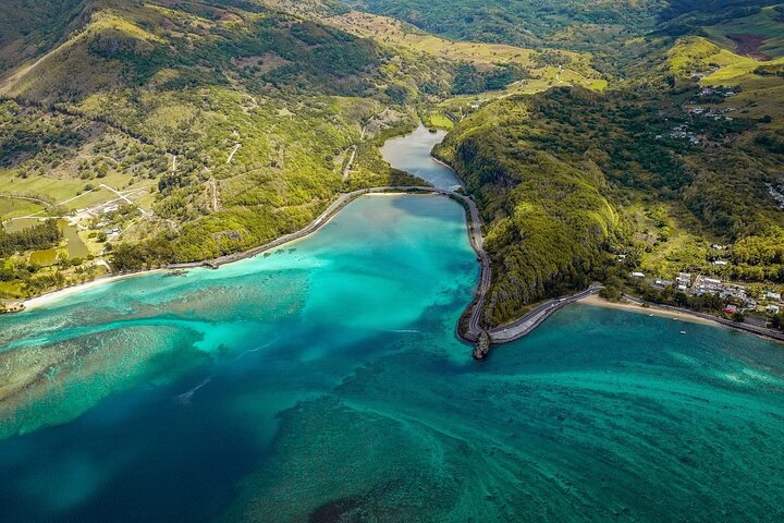 South-West of Mauritius Private Full-Day Scenic Tour with Lunch