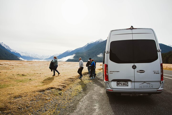 Milford Sound Premium Small Group Tour & Cruise from Queenstown