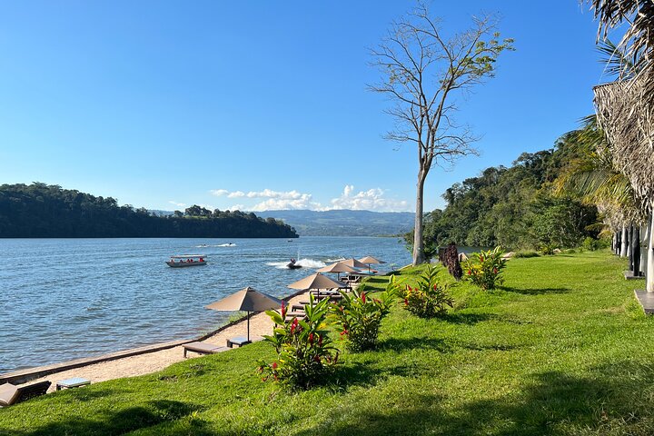 BLUE WILLOW LAGOON + Boat Trip + Panoramic Viewpoint – Tarapoto