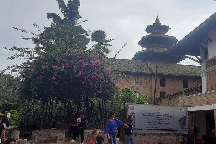 Kathmandu 2, 4 or 7 UNESCO Sites Private Day Tour