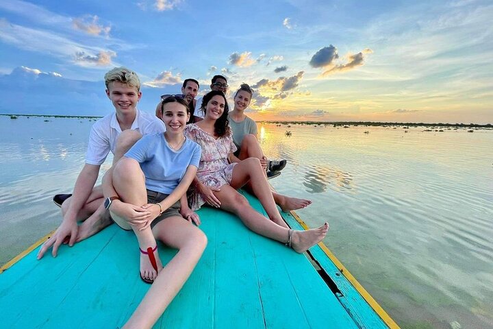Sunset tour of Kampong Phluk stilts home village on the Tonle Sap