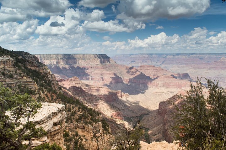 Grand Canyon Helicopter 45-Minute Flight with Optional Hummer Tour