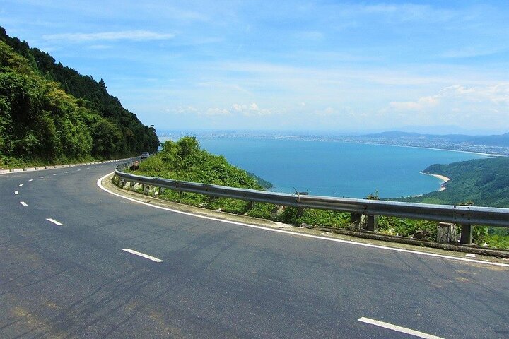 Hue - Danang - Hoi An: Private Car via Hai Van Pass and More
