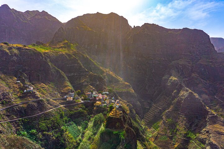 Santo Antão: Hike Ponta do Sol - Fontainhas - Cruzinha