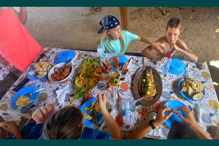 Full-Day Exclusive Private Tour to Nosy Tanikely Marine Reserve