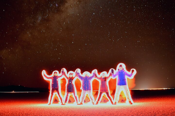 5-Hour Uyuni Salt Flat Tour Stargazing and Sunset/Sunrise In Group