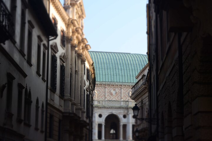 The story of Vicenza: Guided Half-Day E-Bike sightseeing Tour