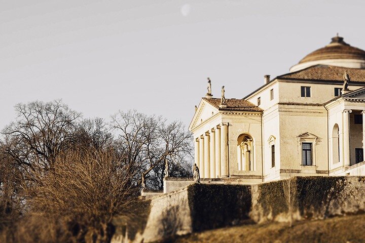 The story of Vicenza: Guided Half-Day E-Bike sightseeing Tour