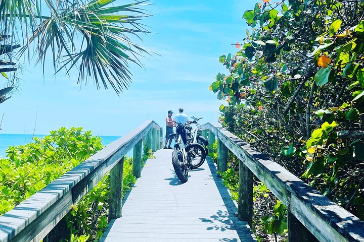 Fat Tire Electric Bike Tour in Vero Beach Florida