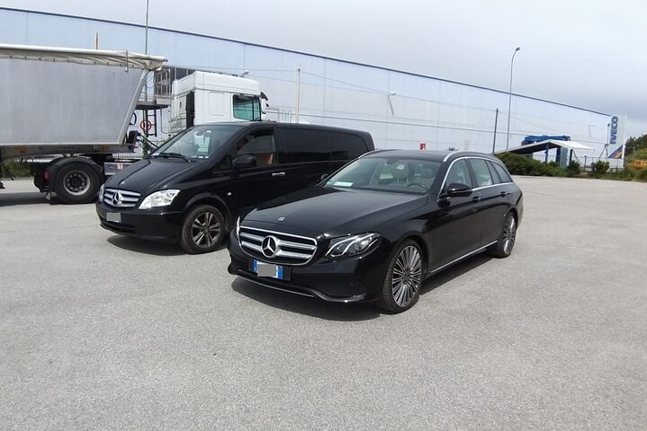 Treviso Airport (TSF) to Venice + water taxi - Arrival Transfer