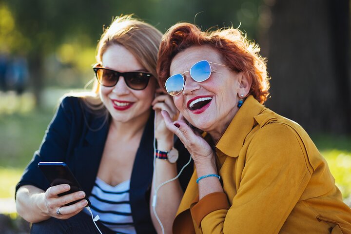 Wonderful Winnipeg: 3 Smartphone Audio Guided Walking Tours