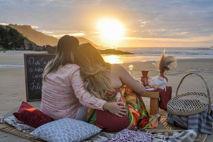 Private Picnic on Bombinhas Beach with Photos