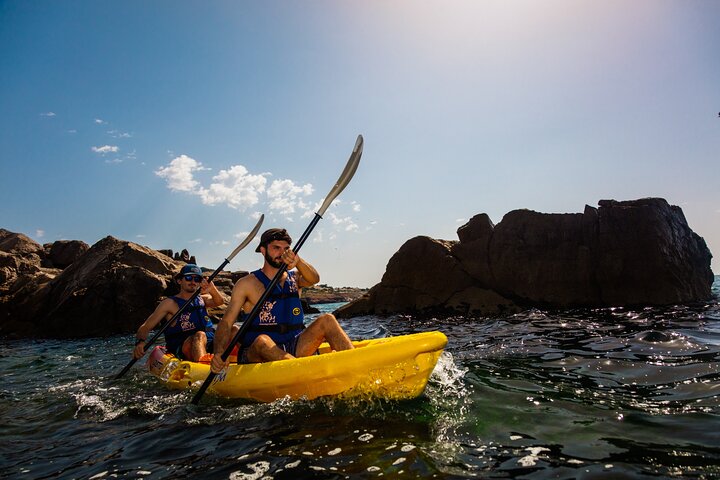 3 Hour of Sea Kayak Trip in the Creeks of Sete