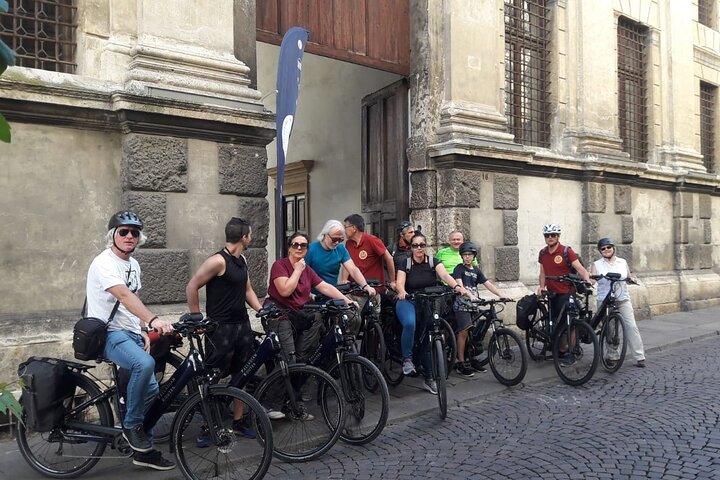 The story of Vicenza: Guided Half-Day E-Bike sightseeing Tour
