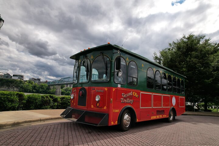 Derailed Adventure – Chattanooga Trolley & Train Combo Tour