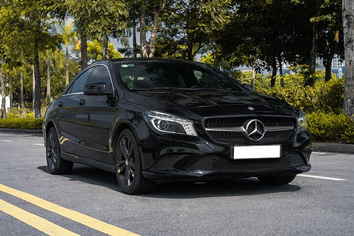 Titisee-Neustadt to Frankfurt one way Private Transfer