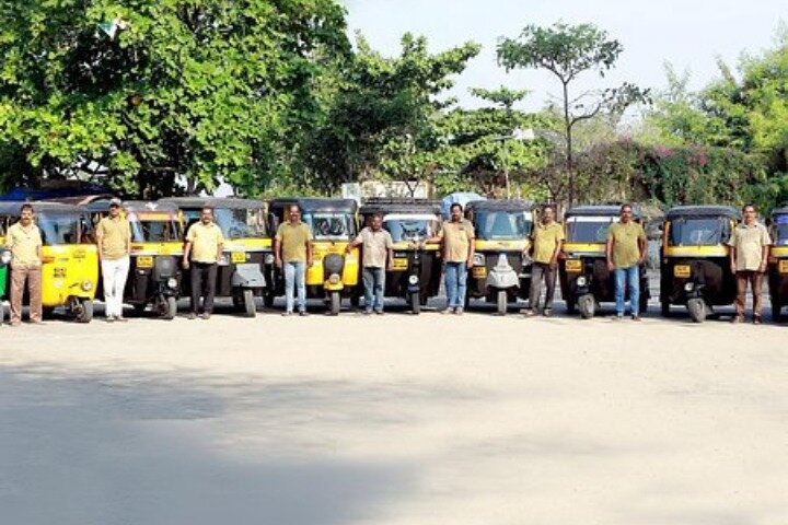 Tuk Tuk Kochi Tours with pickup from Cruise Ship