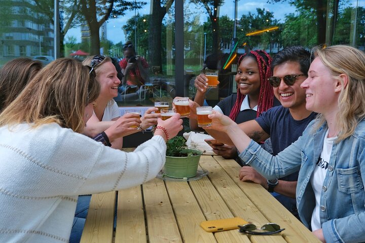 Utrecht Walking Food Tour with 7 Gourmet Dishes & Local Guide