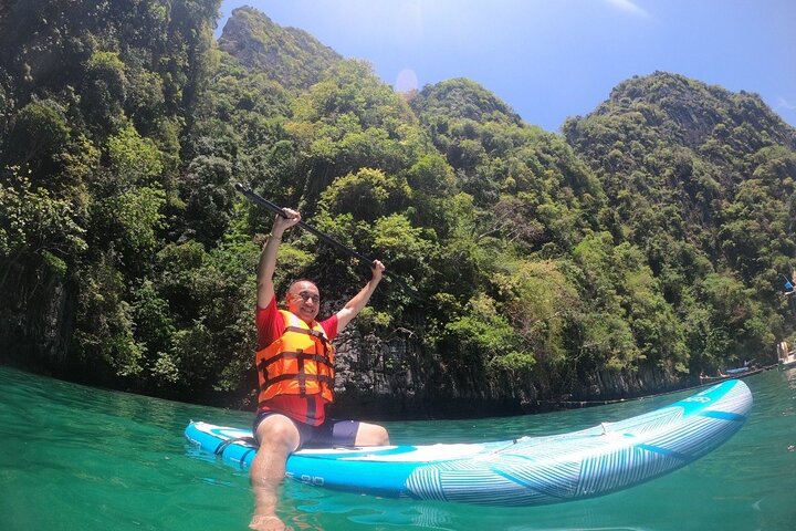Phi Phi Island Adventure Day Tour from Phuket Speedboat/Catamaran