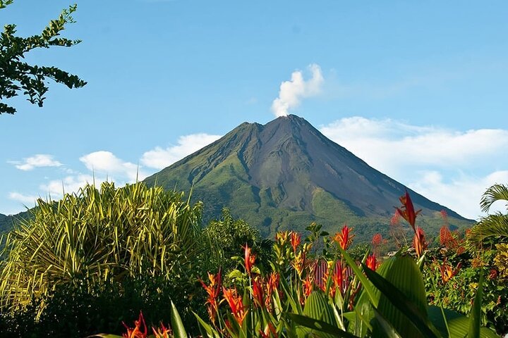 Arenal Volcano Hike & Canopy Adventure, Tour From Guanacaste
