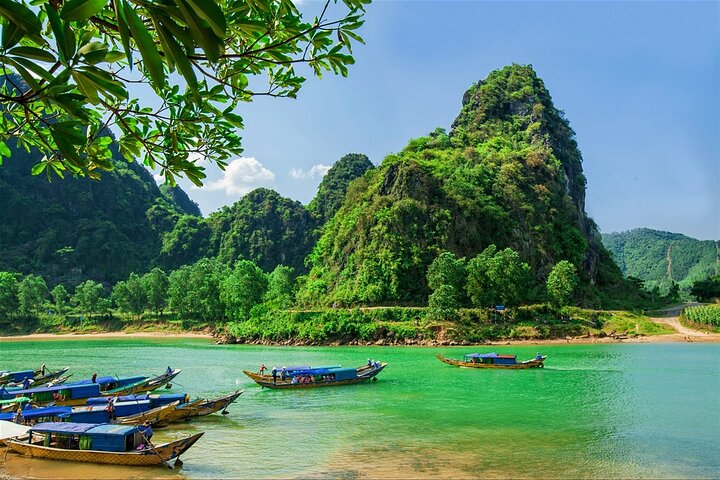 Phong Nha - Paradise Cave or Dark Cave - 1 Day All Inclusive